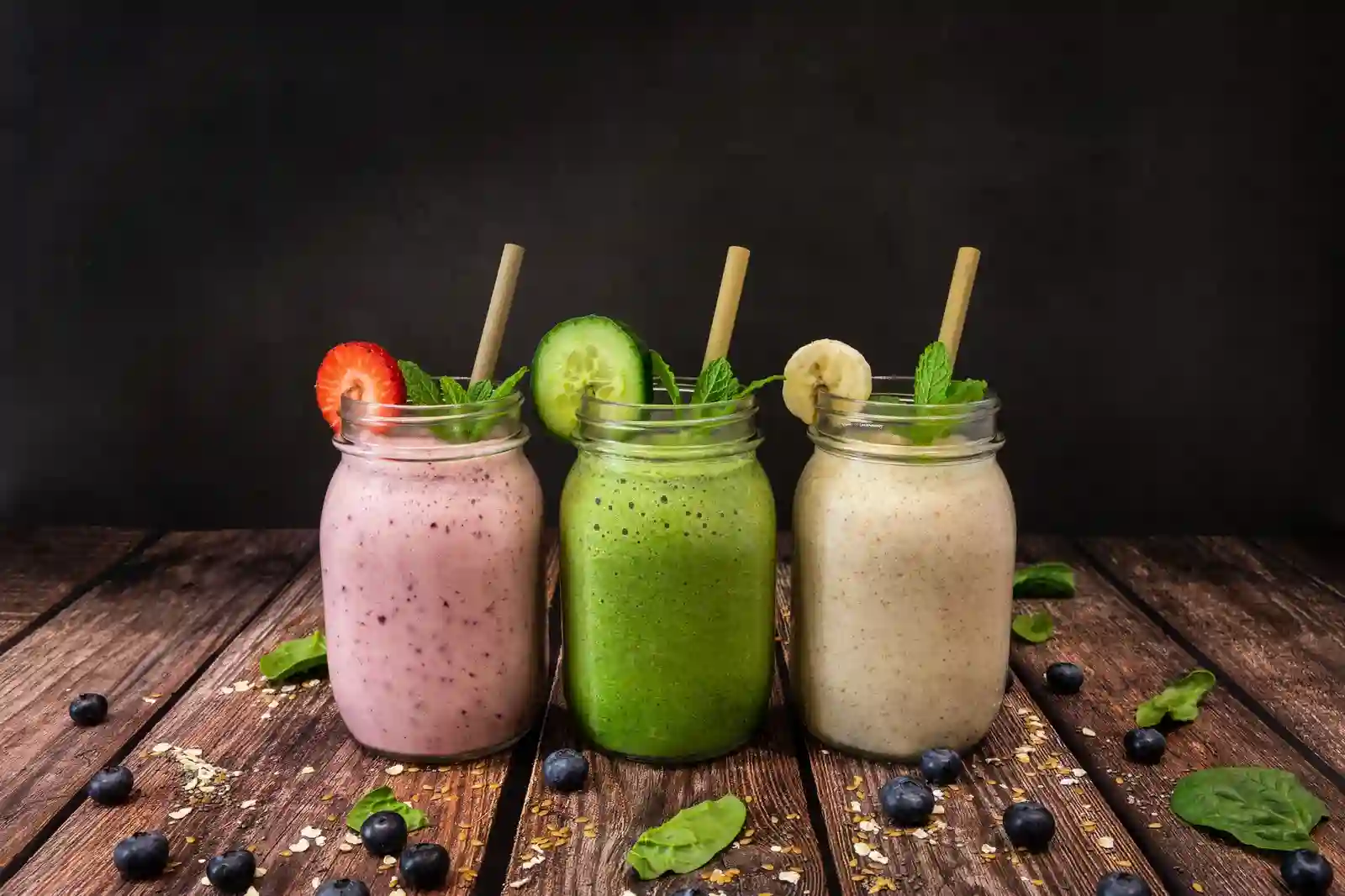 batido de frutas y verduras para iniciar con energía el dia